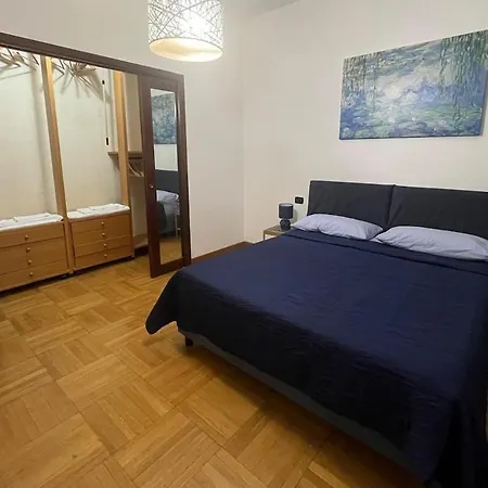 Domus Aury - Cinecitta Apartmán *